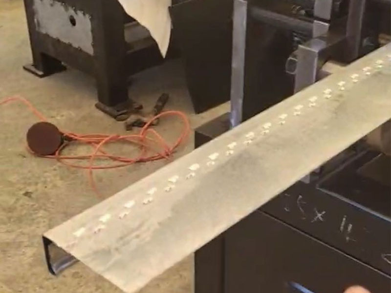 Máquina de brida GDF