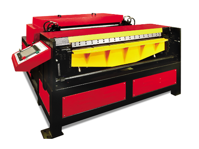 Auto rectangular duct machine line 3